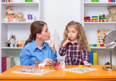 7 Consejos Prácticos para Estimular el Lenguaje de tus hijos en Casa